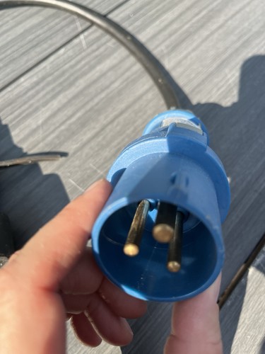Adapterkabel fürs wohnmobil - fürs,